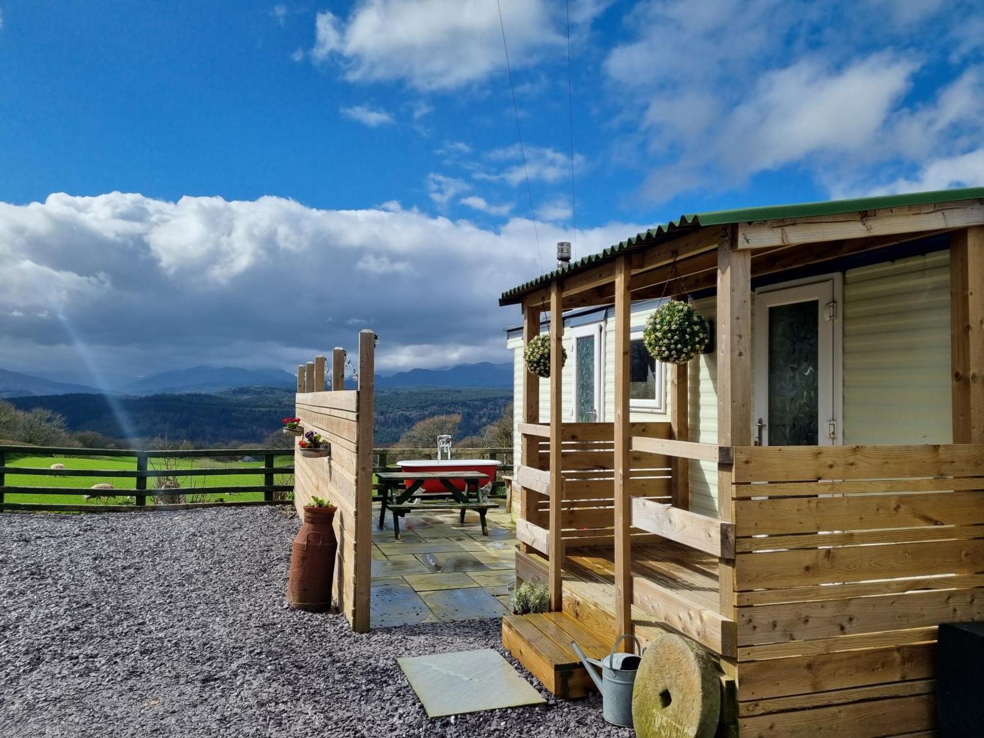 Red Tub Cabin Snowdonia Llanrwst Exterior photo